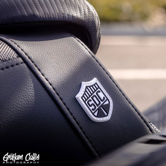 Pro Series San Diego Customs Performance Gripper Dual Seat with Backrest & Black Stitch. Fits Sport Glide / Low Rider 2018up / Low Rider S 2020up / Low Rider ST 2022up