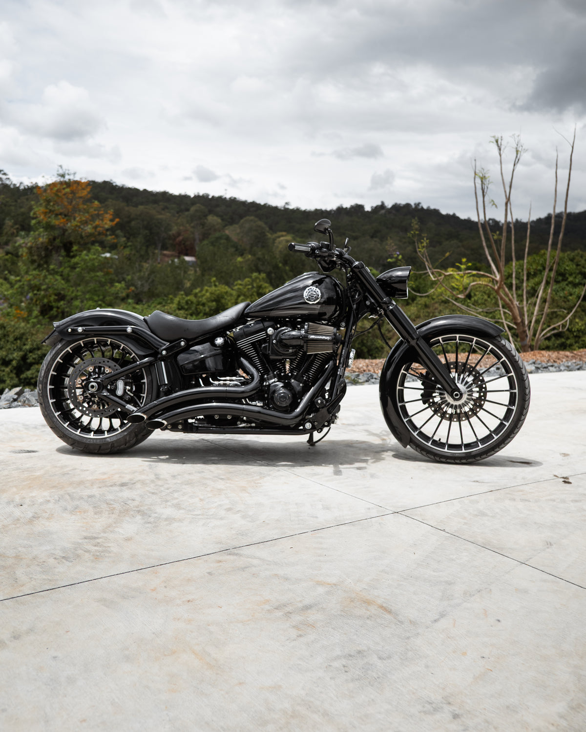2017 HARLEY DAVIDSON BREAKOUT