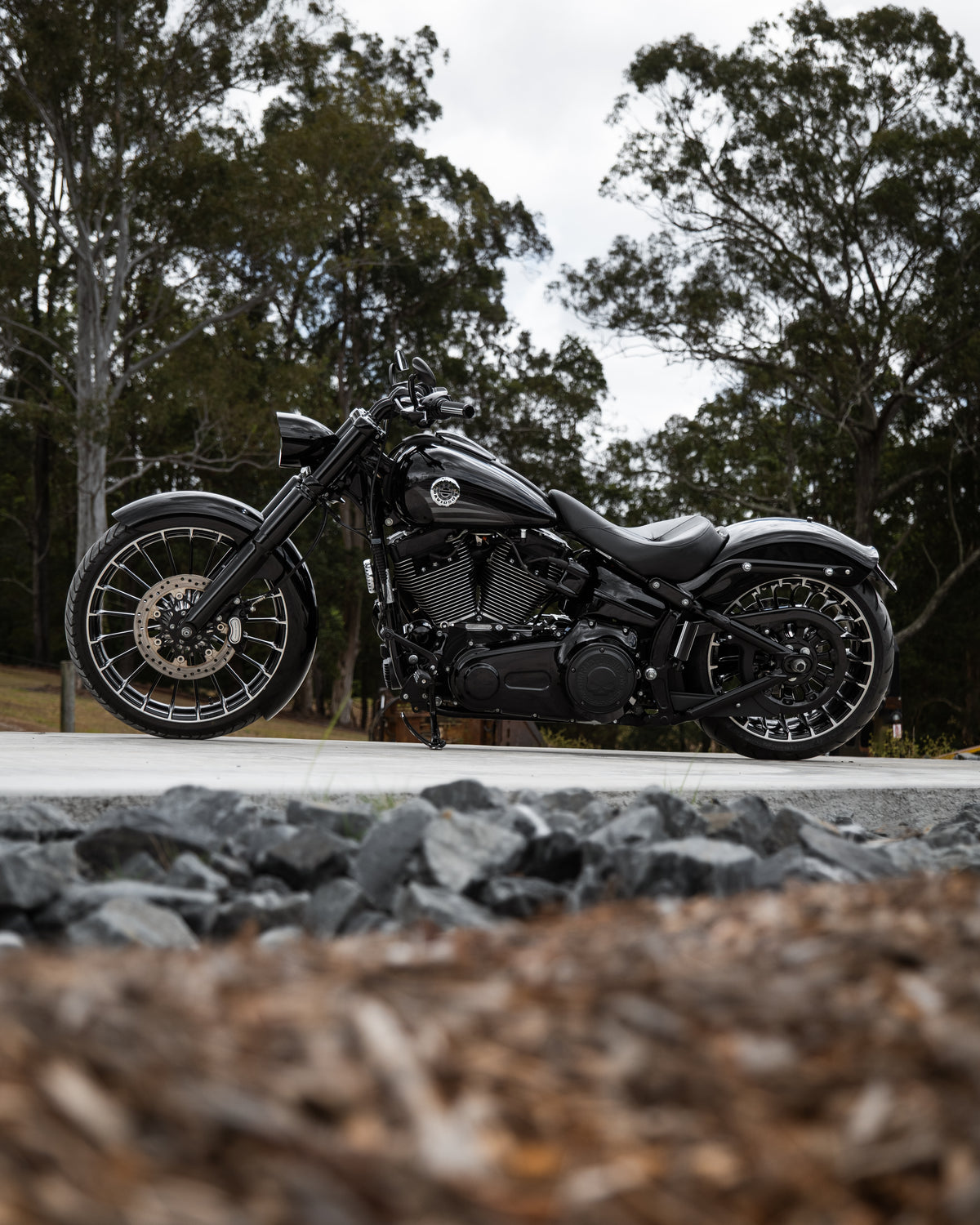 2017 HARLEY DAVIDSON BREAKOUT