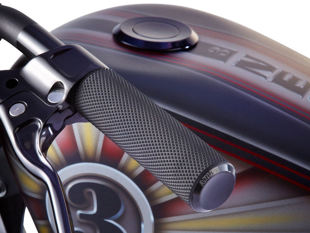 Arlen Ness Knurled Fusion Handgrips – Throttle By Wire