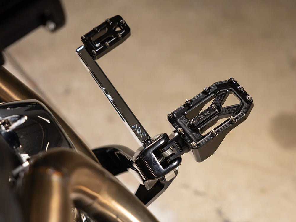 Thrashin Aggressor Footpegs – Softail 2018-Up