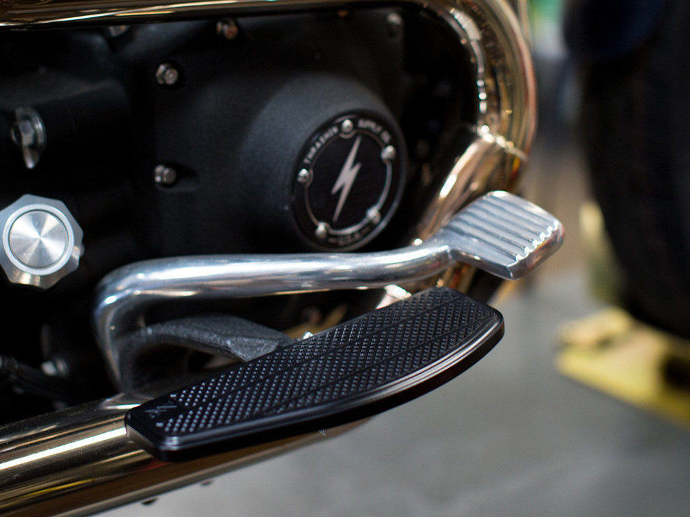 Thrashin Mini Floorboards – H-D Male Mount