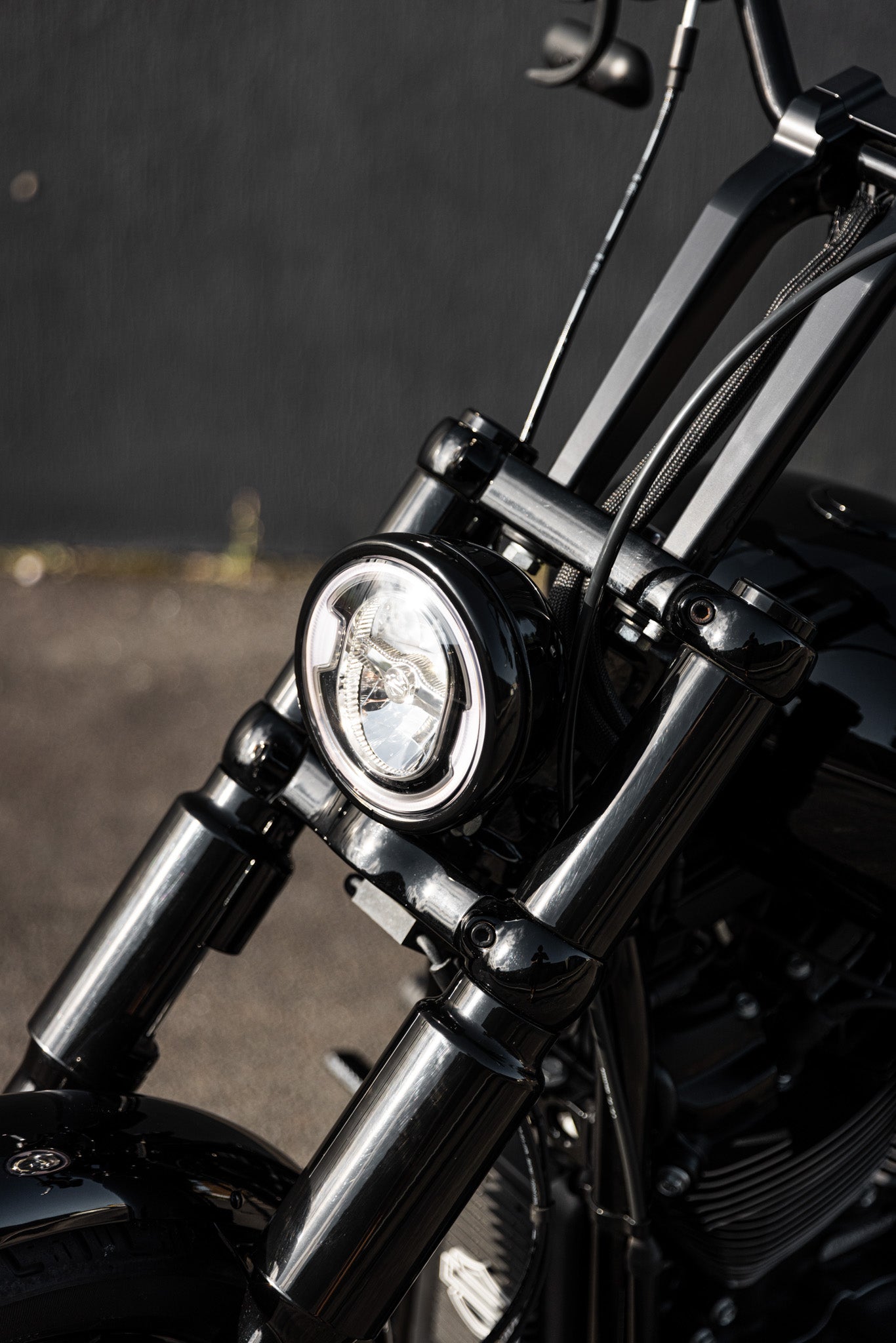 SOLD: Harley-Davidson Black Street Bob (M8)