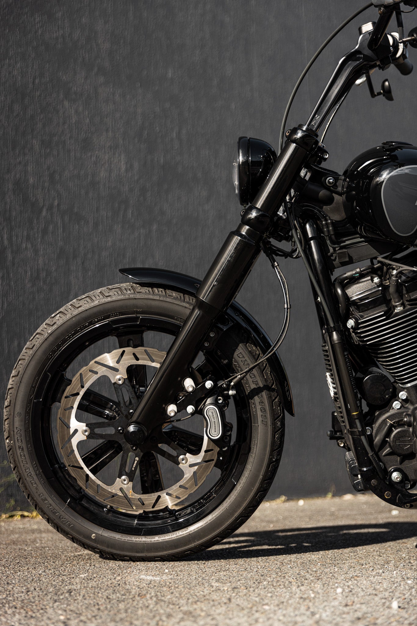 SOLD: Harley-Davidson Black Street Bob (M8)