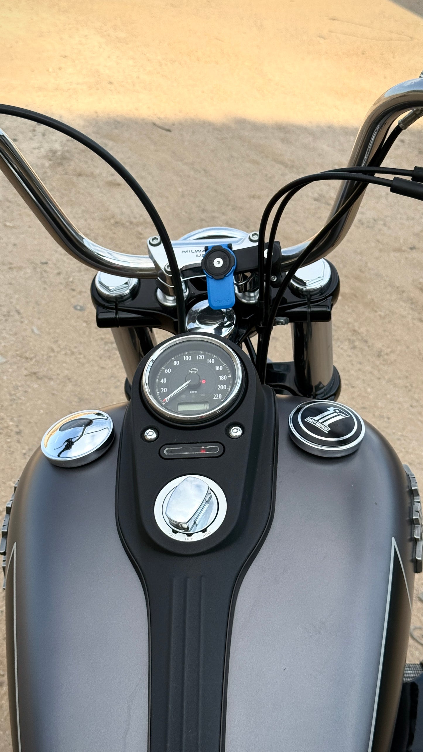SOLD: Harley-Davidson Dyna Streetbob