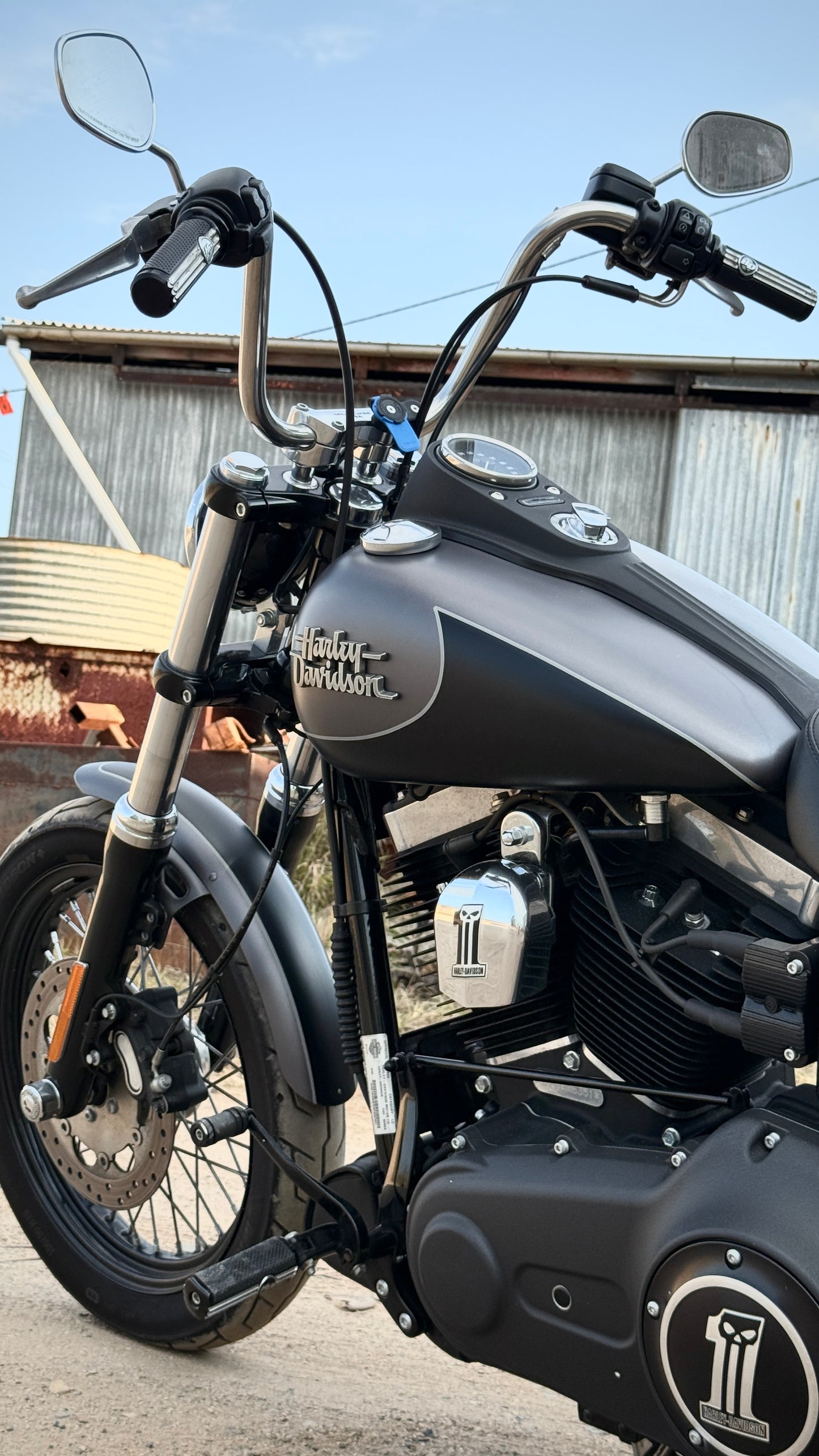 SOLD: Harley-Davidson Dyna Streetbob